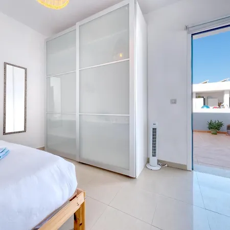 The Mermaid House- Playa Honda (Lanzarote)