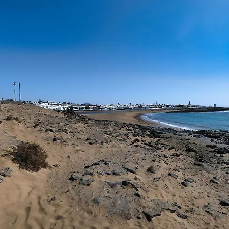 Holiday home The Mermaid House- *