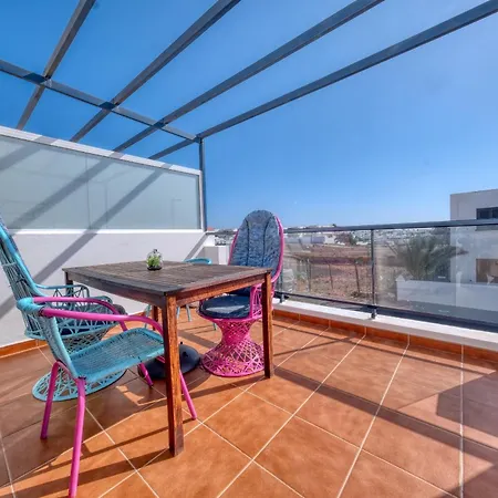 Vakantiehuis The Mermaid House- Playa Honda (Lanzarote)